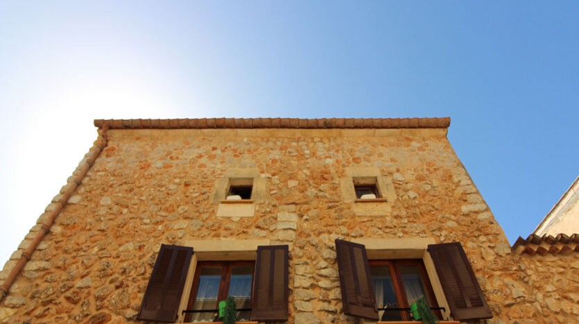 Casa en Alaró con patio, piscina y vista, compra, Mallorca