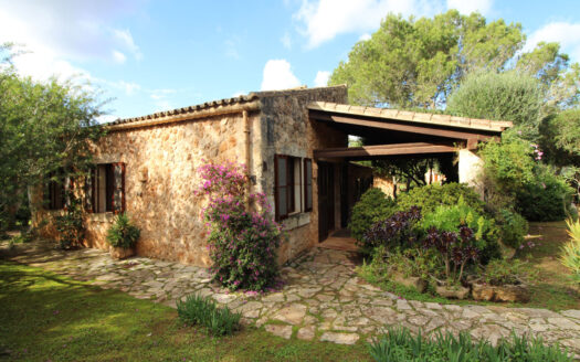 Finca in Algaida Mallorca mit Gästehaus und großem Garten