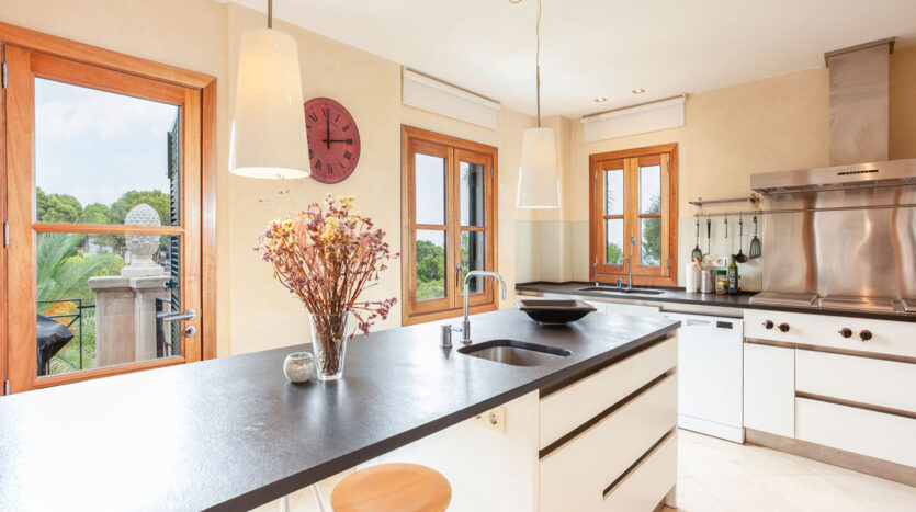 Luxus-Villa in Costa den Blanes Mallorca zum Kauf