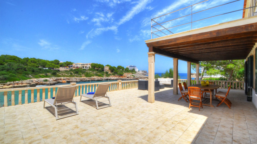 Villa by the beach in Portololom Majorca