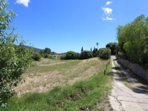 Calvia pueblo casa con piscina y jardín en venta, Mallorca